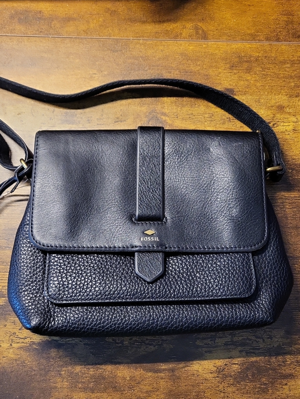 Fossil Black Leather Messenger Crossbody Bag